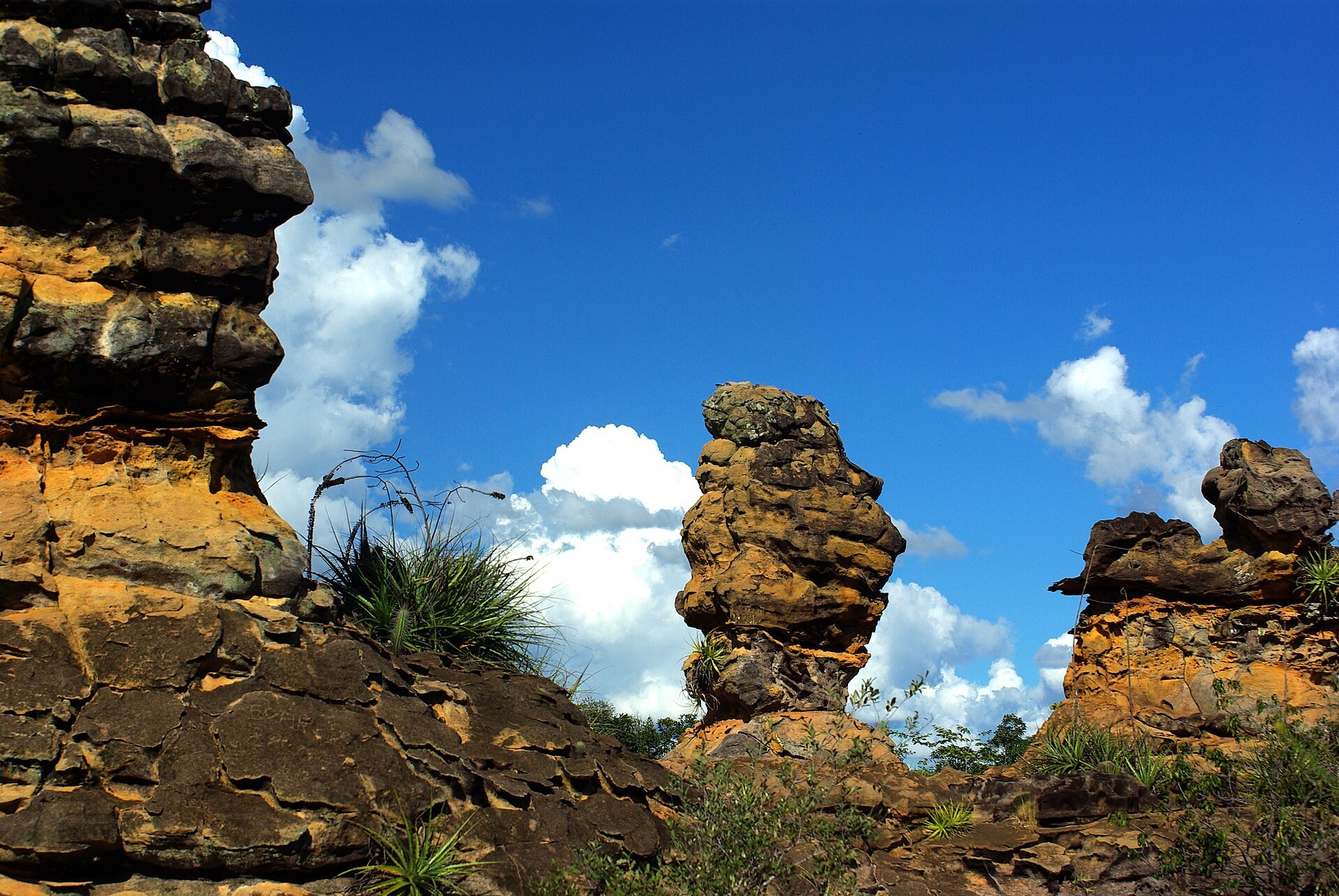 Formações rochosas no Parque Nacional de Sete Cidades, Piauí.